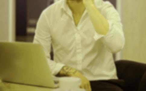 公司管理人员高级白领辞职信示例
