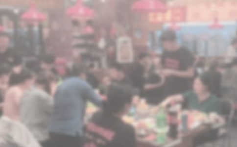 公司员工聚餐活动通讯稿