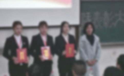 学生表彰会校长讲话稿范文