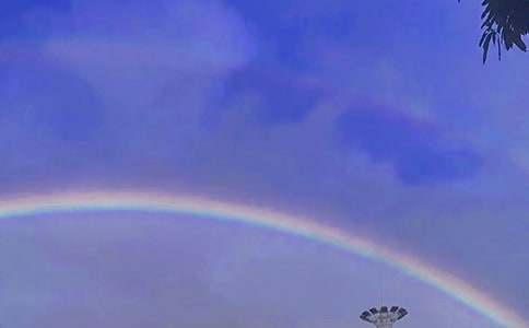 ���еĲʺ��������