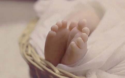 ����֤ί����