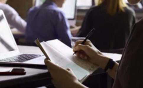 �������ˡ�����о�ѡ15ƪ