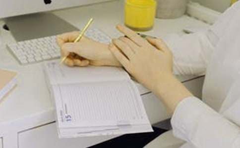 《轻轻走向完美》读后感