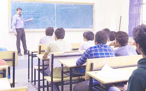 《全神贯注》教学设计