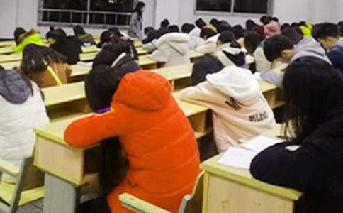 ���ſ��Գ�ŵ�龫ѡ15ƪ