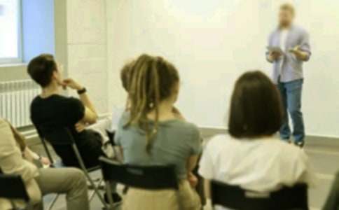 ����ͳ��̲���ѵ�ĵ����