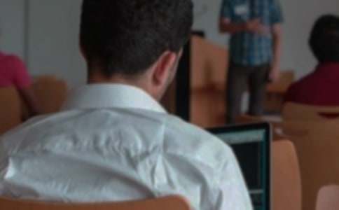 ��ѧ���Ͽ�˯��������