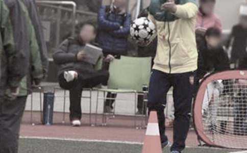 体育教师自我总结11篇