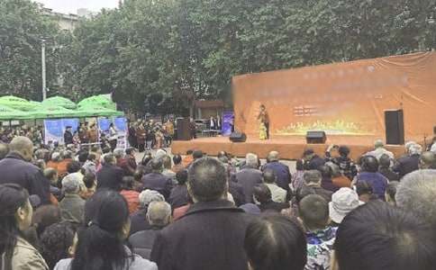 �����ݳ����ִ�