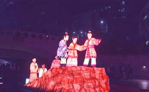 【实用】元宵温馨祝福语集合80条