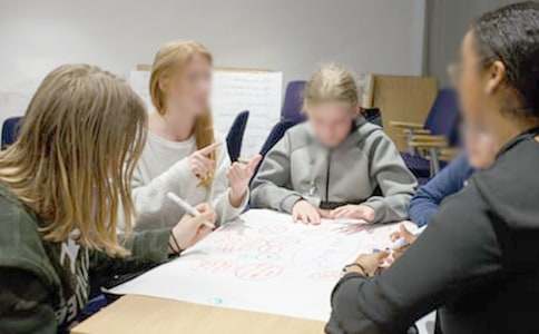 中学生自我介绍(通用15篇)