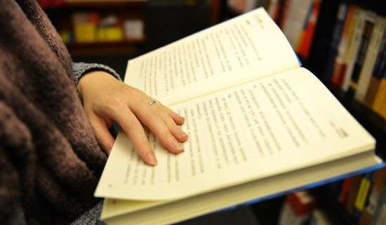 关于阅读的国旗下讲话稿范文